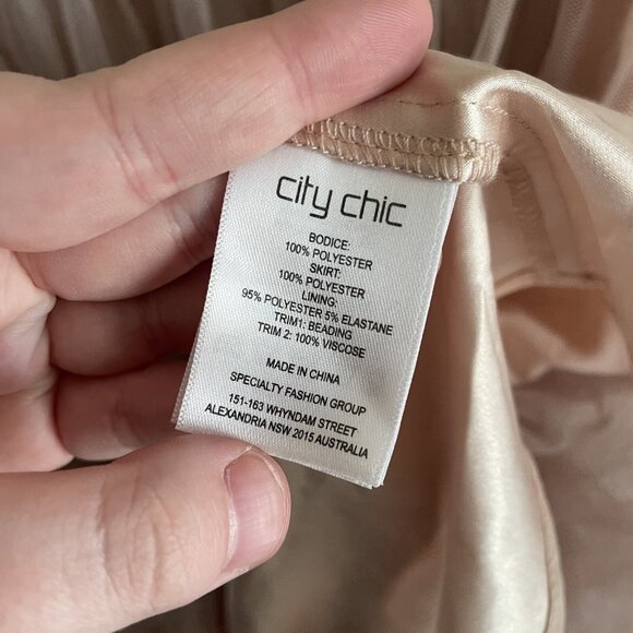 City Chic Women L/20 Beaded Bodice Fit & Flare Tulle Midi Tender Kiss Dress NWT - Picture 9 of 11